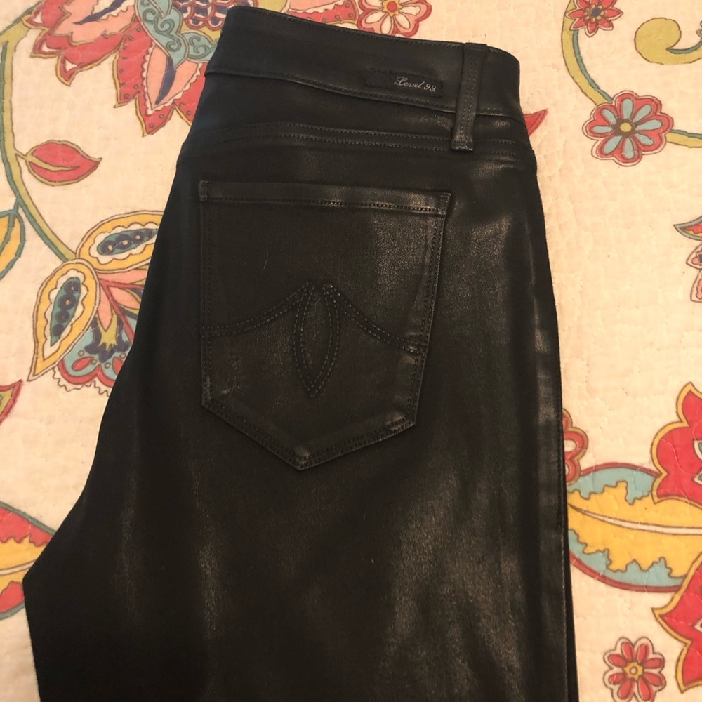 Level 99 black textured jeans